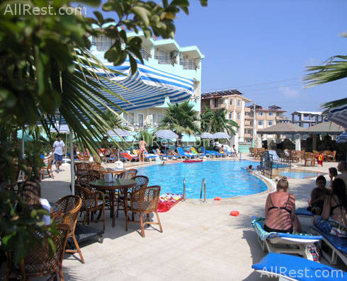 Semoris Hotel 2